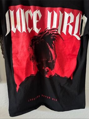 Juice World “legends never die” Black & Red Graphic Men’s Tee